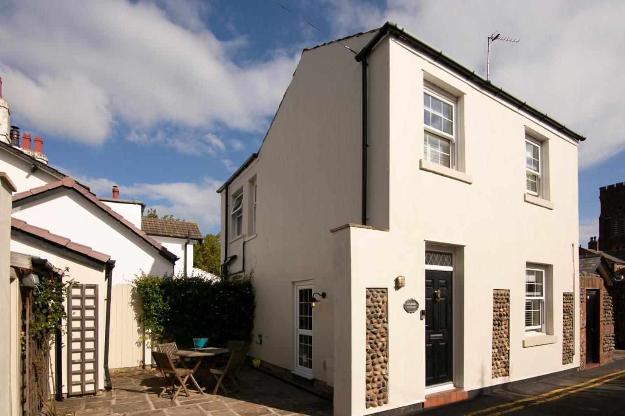Mulberry Cottage - Cosy 3 Bed Cottage Near Lytham Windmill Lytham St Annes Extérieur photo